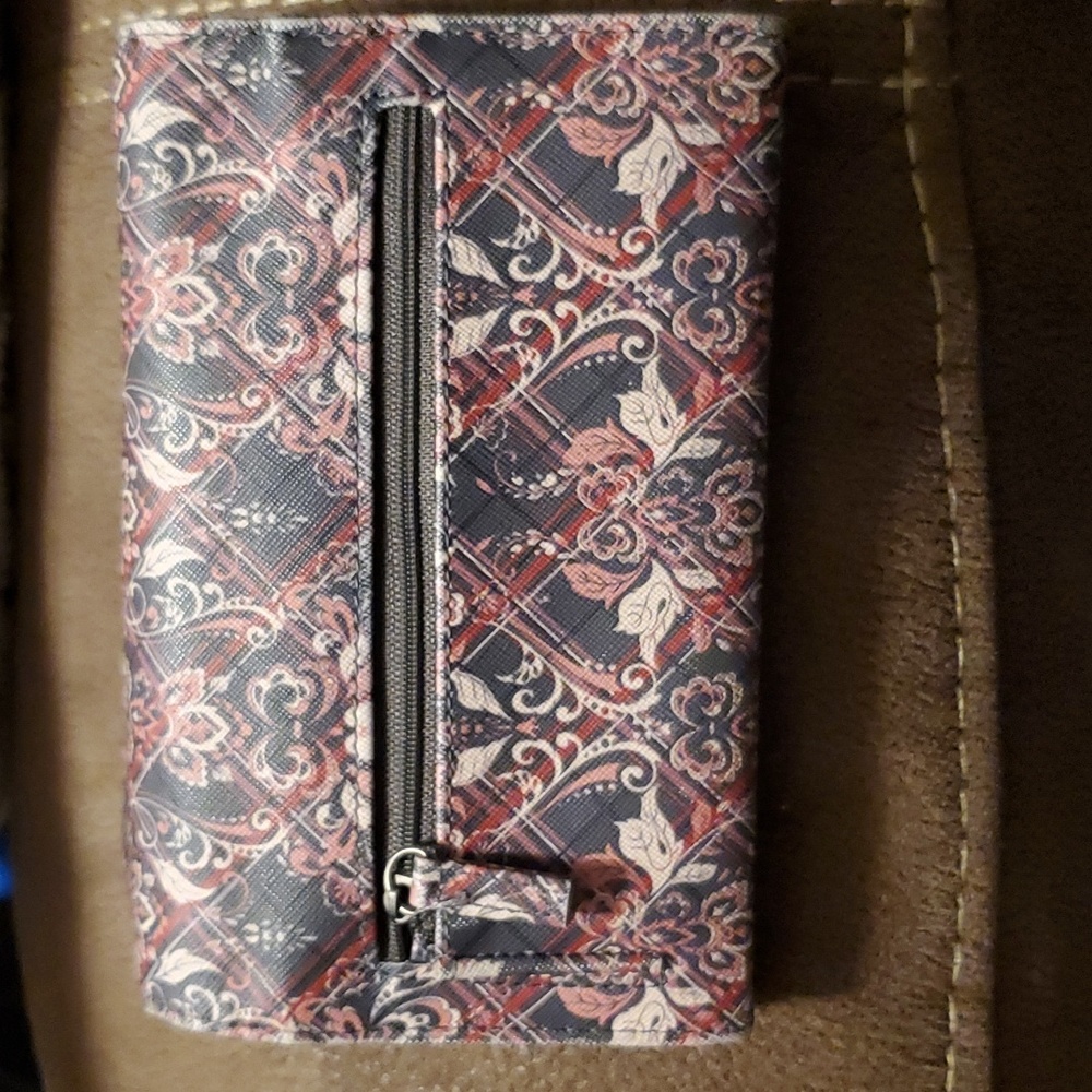 Wallet - Picture 8 of 9